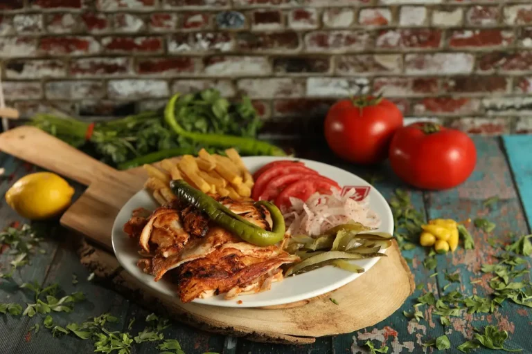 Vitalnost na tanjiru: Organska ćuretina sa pečenim povrćem